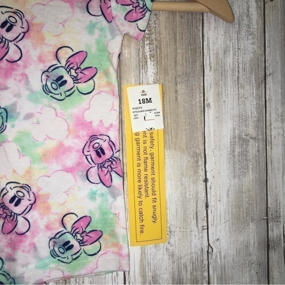 NWT Disney Minnie Mouse Cloud Dye Tee - Picture 3 of 4
